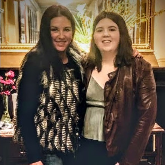 CAVIAR TASTE ON A SARDINE BUDGET - Picture 4 of 8